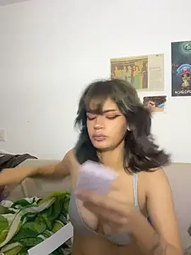 Snapshot of sukulaurens chatting on 14, 7, 2026 sukulaurens online show from 14, 7, 2026