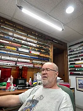 Jcaspen online show from 5, 4, 2026