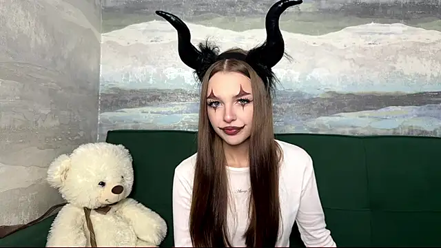 SunnySprinkle online show from 31, 10, 2025