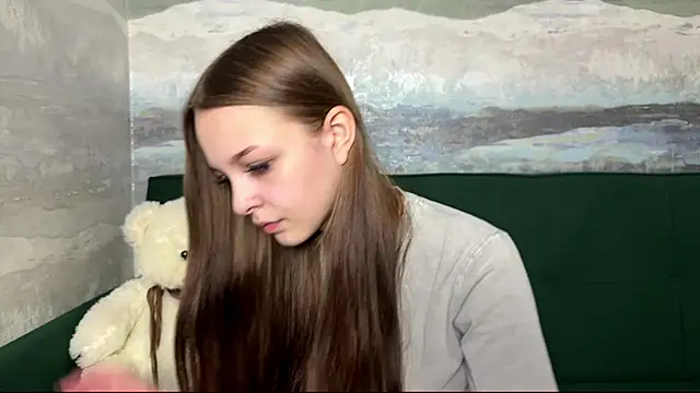 SunnySprinkle online show from 6, 11, 2025