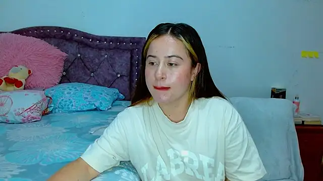 Snapshot of Hanssel_tess chatting on 15, 11, 2025 Hanssel tess online show from 15, 11, 2025