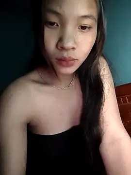 LeyLya online show from 13, 11, 2025