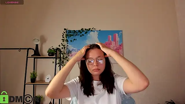 Snapshot of Nuura_Moore chatting on 23, 10, 2025 Nuura Moore online show from 23, 10, 2025