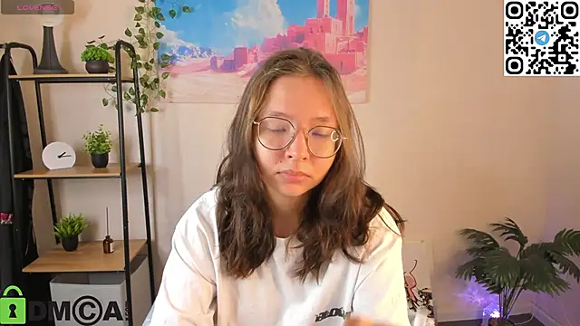 Snapshot of Nuura_Moore chatting on 31, 10, 2025 Nuura Moore online show from 31, 10, 2025