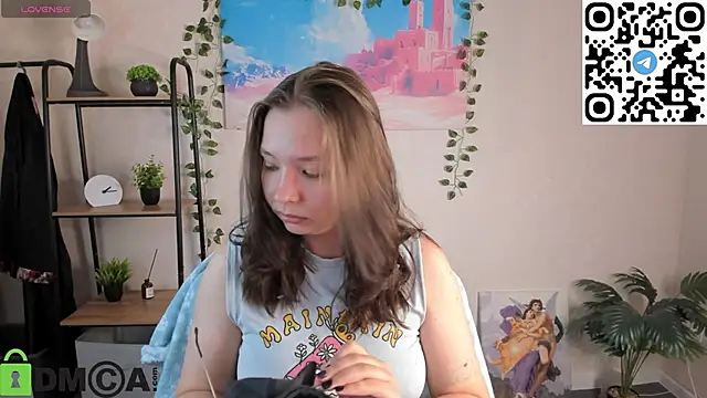 Snapshot of Nuura_Moore chatting on 10, 11, 2025 Nuura Moore online show from 10, 11, 2025