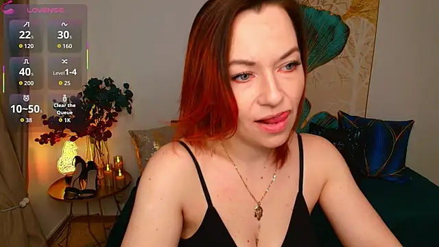 Snapshot of Serena_Foxxx chatting on 18, 3, 2026 Serena Foxxx online show from 18, 3, 2026