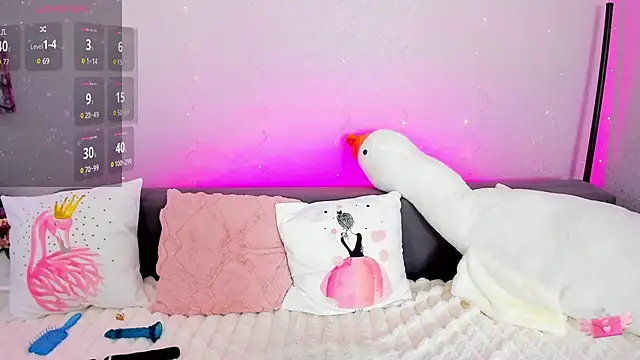 Snapshot of Evarey_ chatting on 9, 4, 2026 Evarey online show from 9, 4, 2026