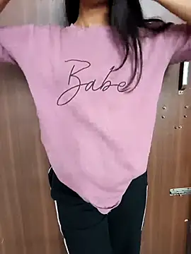 anshika0124 online show from 14, 3, 2026