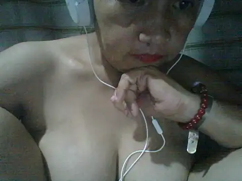 Snapshot of xxxsuckyourdick4u chatting on 13, 4, 2026 xxxsuckyourdick4u online show from 13, 4, 2026