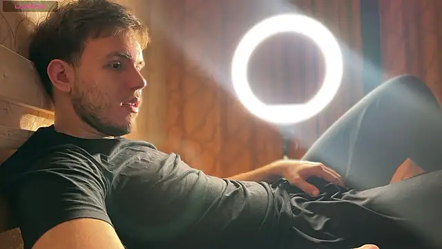 mynameischris online show from 21, 2, 2026