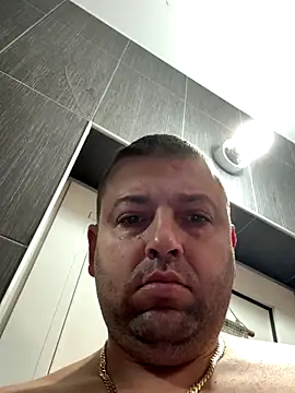 Snapshot of crazy88p chatting on 2, 11, 2025 crazy88p online show from 2, 11, 2025