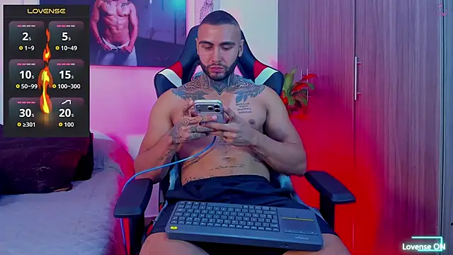 Danny Willson online show from 5, 3, 2026