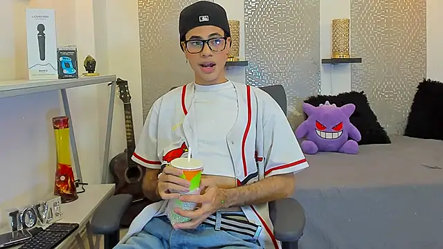 JacobBlackwell  online show from 7, 11, 2025