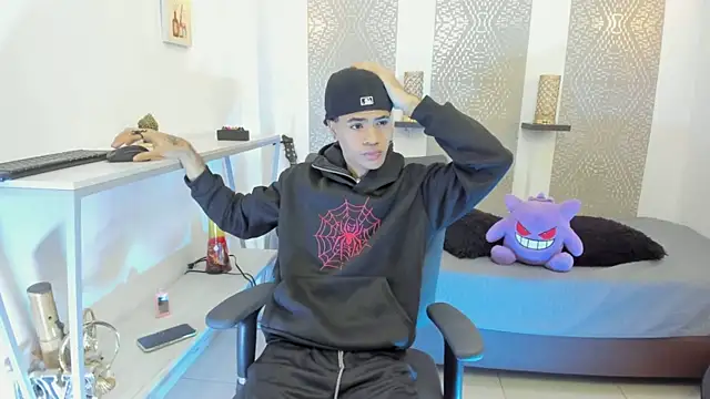 JacobBlackwell  online show from 14, 12, 2025