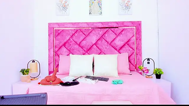 Bigasshott  online show from 7, 1, 2026