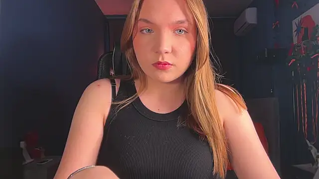 Snapshot of RebeccaEglitis chatting on 12, 5, 2026 RebeccaEglitis online show from 12, 5, 2026