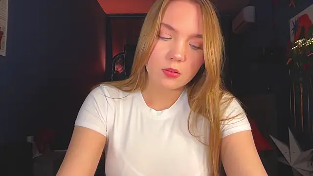 Snapshot of RebeccaEglitis chatting on 16, 5, 2026 RebeccaEglitis online show from 16, 5, 2026