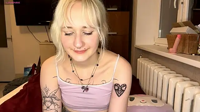 Ulemonala Cute online show from 19, 11, 2025