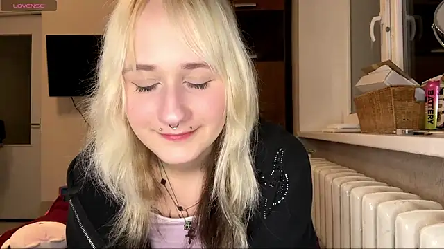 Ulemonala Cute online show from 14, 12, 2025