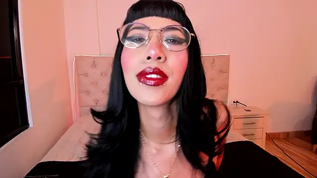 Nina fox 0691 online show from 31, 5, 2026