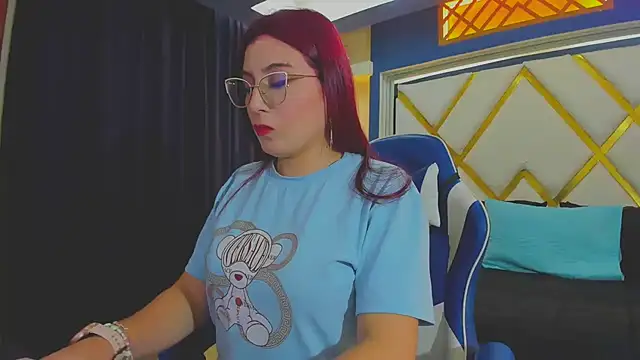 Snapshot of allison_mc chatting on 3, 12, 2025 allison mc online show from 3, 12, 2025