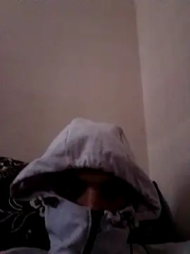 Snapshot of latarak321 chatting on 2, 2, 2026 latarak321 online show from 2, 2, 2026