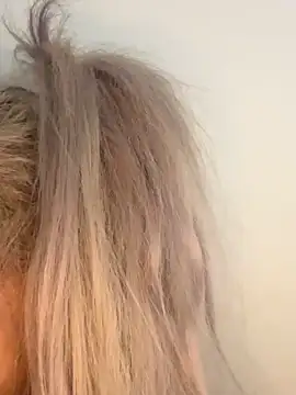 Snapshot of zara_bellexx chatting on 22, 2, 2026 zara bellexx online show from 22, 2, 2026