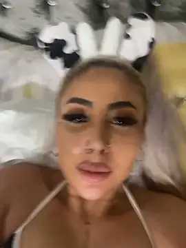 Snapshot of zara_bellexx chatting on 23, 2, 2026 zara bellexx online show from 23, 2, 2026