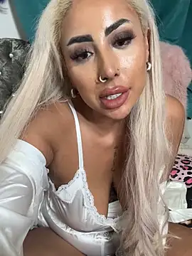 zara bellexx online show from 13, 6, 2026