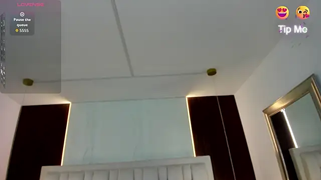 Snapshot of Amara18__ chatting on 20, 5, 2026 Amara18 online show from 20, 5, 2026