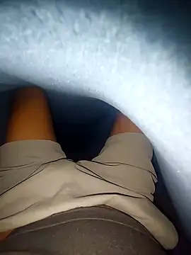 Snapshot of Merlin2310 chatting on 21, 12, 2025 Merlin2310 online show from 21, 12, 2025