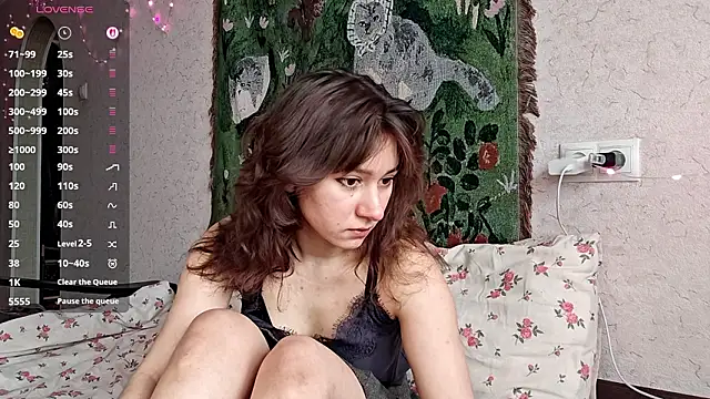 Snapshot of MiaLovelyOne chatting on 22, 3, 2026 MiaLovelyOne online show from 22, 3, 2026