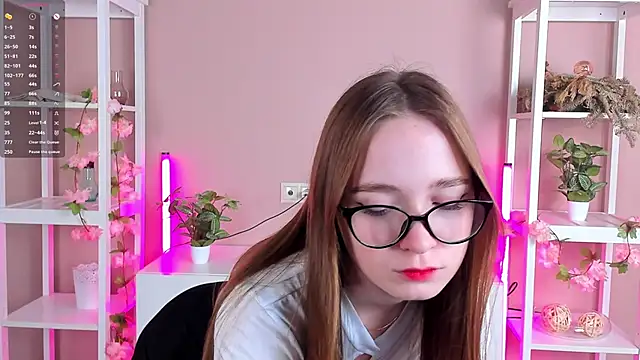 LittleCutieSandy online show from 9, 11, 2025