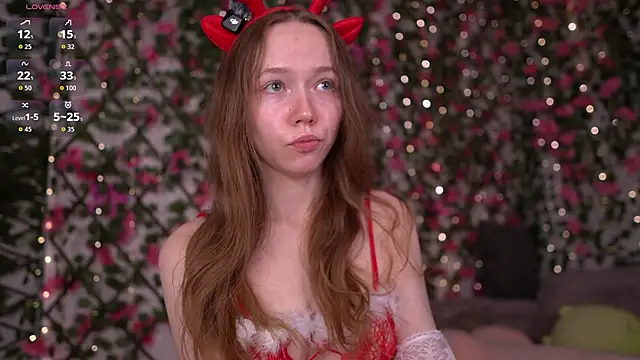 Petite Polly online show from 20, 12, 2025