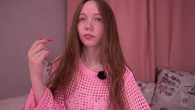 Petite Polly online show from 20, 3, 2026