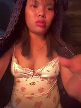 hello-cute online show from 16, 12, 2025