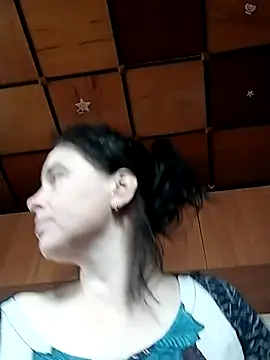 Snapshot of Ella-433 chatting on 25, 4, 2026 Ella-433 online show from 25, 4, 2026