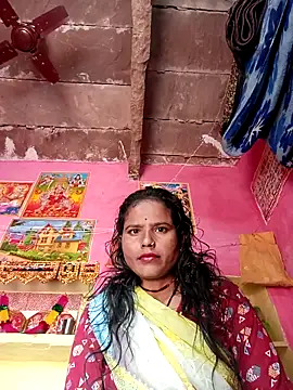 Snapshot of Cut_itri845 chatting on 3, 11, 2025 Cut itri845 online show from 3, 11, 2025