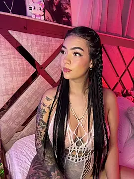 Snapshot of Kiity- chatting on 7, 2, 2026 Kiity- online show from 7, 2, 2026