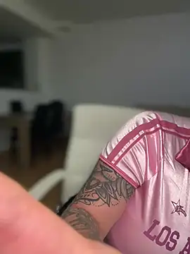 Snapshot of dulcemarianh_ chatting on 13, 7, 2026 dulcemarianh online show from 13, 7, 2026