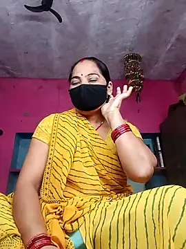 Snapshot of Ut_kanchna chatting on 8, 10, 2025 Ut kanchna online show from 8, 10, 2025