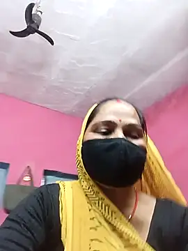 Snapshot of Ut_kanchna chatting on 8, 11, 2025 Ut kanchna online show from 8, 11, 2025