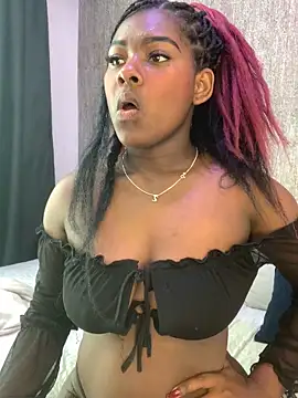 Snapshot of KarinaFlowers_ chatting on 18, 11, 2025 KarinaFlowers online show from 18, 11, 2025