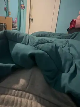 Snapshot of Steven-1989 chatting on 18, 11, 2025 Steven-1989 online show from 18, 11, 2025