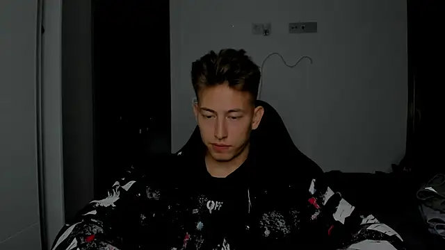 Snapshot of find0m_master chatting on 2, 3, 2026 find0m master online show from 2, 3, 2026