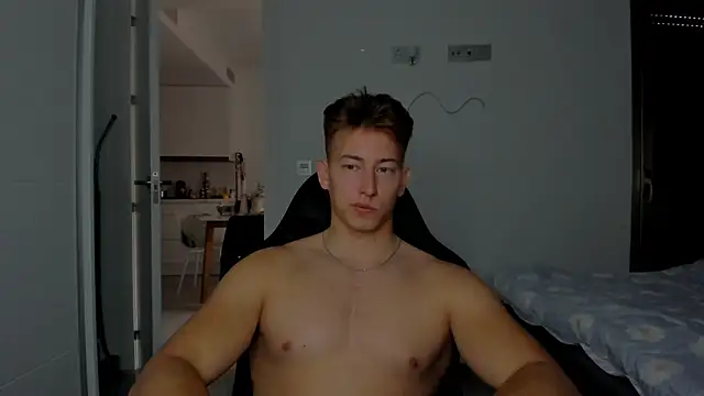 Snapshot of find0m_master chatting on 4, 3, 2026 find0m master online show from 4, 3, 2026