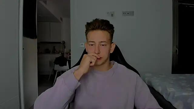 Snapshot of find0m_master chatting on 10, 3, 2026 find0m master online show from 10, 3, 2026