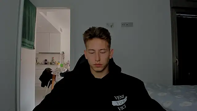 Snapshot of find0m_master chatting on 11, 3, 2026 find0m master online show from 11, 3, 2026