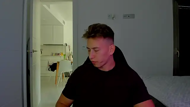 Snapshot of find0m_master chatting on 16, 3, 2026 find0m master online show from 16, 3, 2026