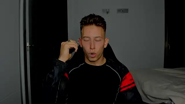 Snapshot of find0m_master chatting on 27, 3, 2026 find0m master online show from 27, 3, 2026